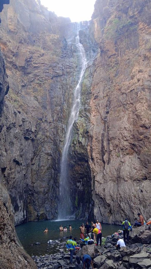 दिनांक २१/२२ मार्च २०२६ एक अतिशय सुंदर आणी आनंदाई जंगल भ्रमंती एकदिवसीय ट्रेक आहे तर कुणी इच्छुक असेल तर त्यांनी लवकरात लवकर आपली नाव नोंदणी करा ठिकाण आहे त्र्यंबकेश्वर अंबई संपर्क 8308370216 काही ट्रेक बाबत शंका असल्यास तुम्ही केव्हाही संपर्क करू शेकतात